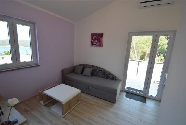 Apartment Zerjav 2, for two people with sea view, Mali Lošinj