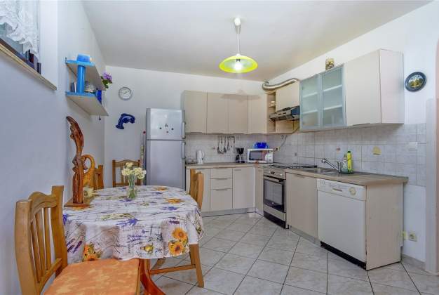 Apartment Zerjav 3, sea view and balcony for 4 people, Mali Lošinj