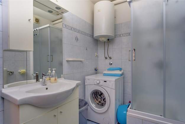 Apartment Zerjav 3, sea view and balcony for 4 people, Mali Lošinj