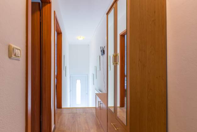 Apartment Kristina 1 – Peaceful sea view, Mali Lošinj – 13