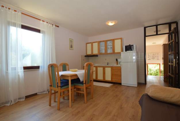 Apartment Kristina 1 – Peaceful sea view, Mali Lošinj