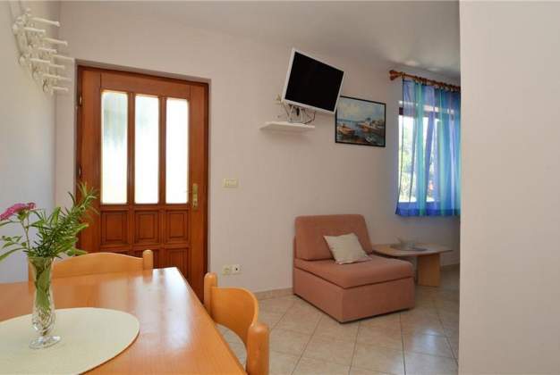 Studio Kristina 2 – Sea view near Mali Lošinj center