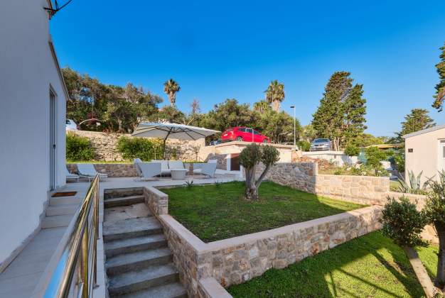 Apartment  Vitorio 3 - located by the beach of Vladarka Bay in Mali Lošinj