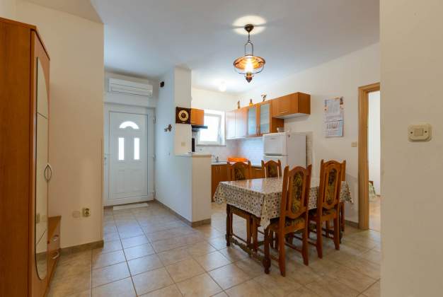 Apartment Anica 2 for 4 people, 260 m to the sea, Mali Lošinj – 11