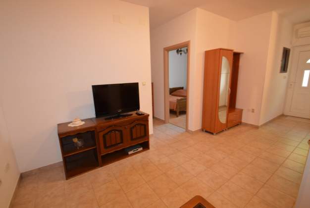 Apartment Anica 2 for 4 people, 260 m to the sea, Mali Lošinj