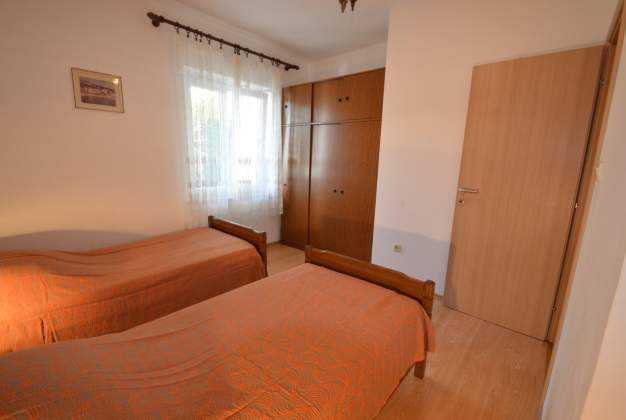 Apartment Anica 2 for 4 people, 260 m to the sea, Mali Lošinj