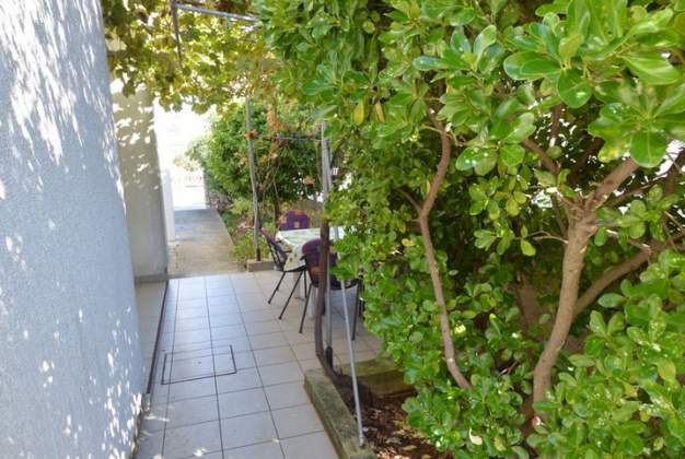 Apartment Anica 2 for 4 people, 260 m to the sea, Mali Lošinj