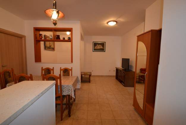 Apartment Anica 2 for 4 people, 260 m to the sea, Mali Lošinj