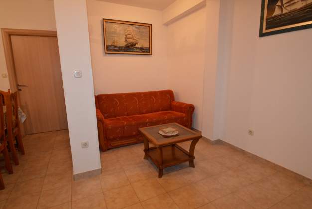 Apartment Anica 2 for 4 people, 260 m to the sea, Mali Lošinj