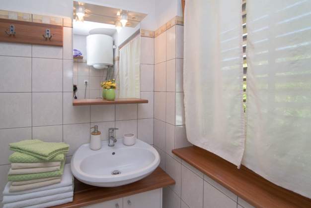 Apartment Livia 1 for 4, near the beach - Veli Lošinj