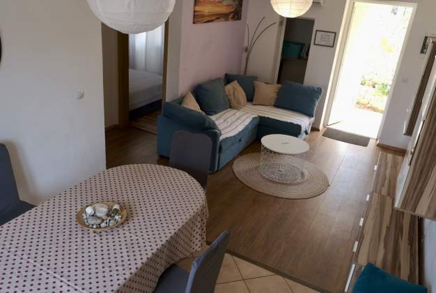 Apartment Sven 2 accommodation for 4 people, Veli Lošinj