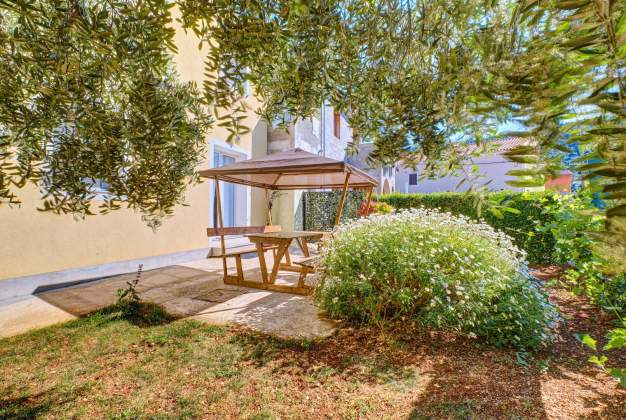 Apartment Sven 2 accommodation for 4 people, Veli Lošinj