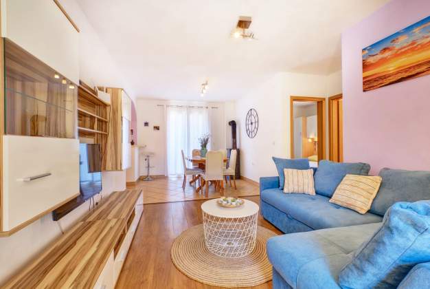 Apartment Sven 2 accommodation for 4 people, Veli Lošinj