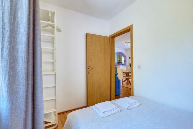 Apartment Sven 2 accommodation for 4 people, Veli Lošinj