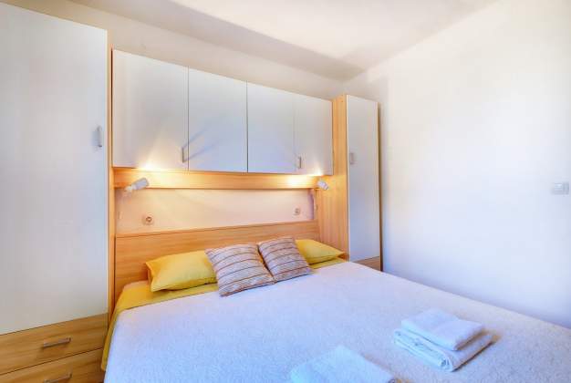 Apartment Sven 2 accommodation for 4 people, Veli Lošinj