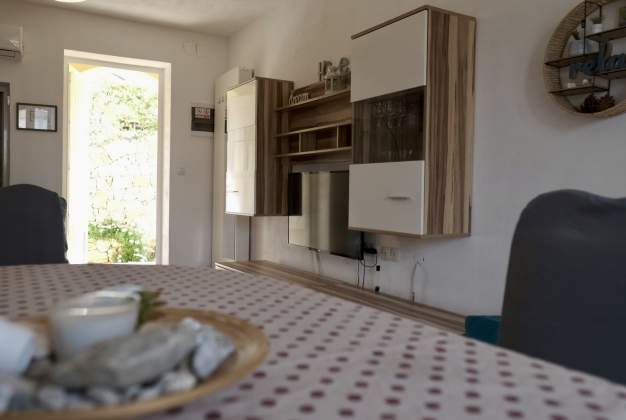 Apartment Sven 2 accommodation for 4 people, Veli Lošinj