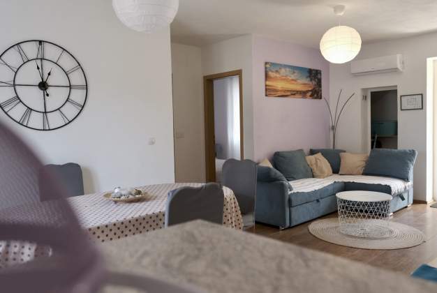 Apartment Sven 2 accommodation for 4 people, Veli Lošinj