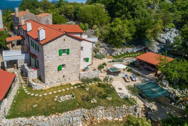 Vacation house Salvia - the beautiful vacation home in a rural setting Filozici, Cres, Croatia