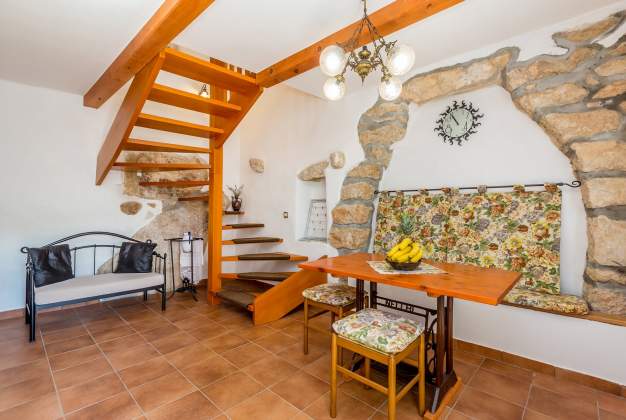 Vacation house Salvia - the beautiful vacation home in a rural setting Filozici, Cres, Croatia