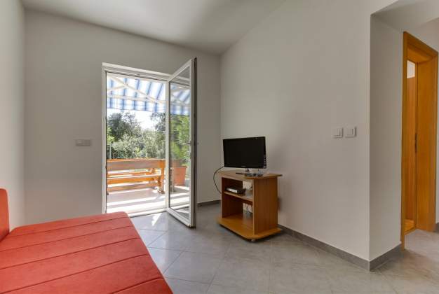 Apartment Bogdan 2 ideal for two people in Artatore, Mali Lošinj