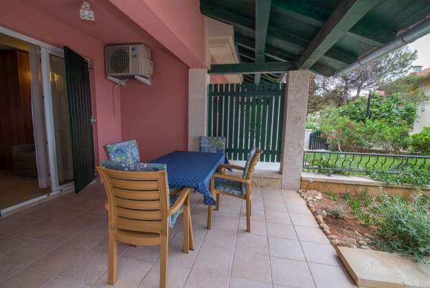 Apartment Punta  -  Veli Lošinj, Croatia