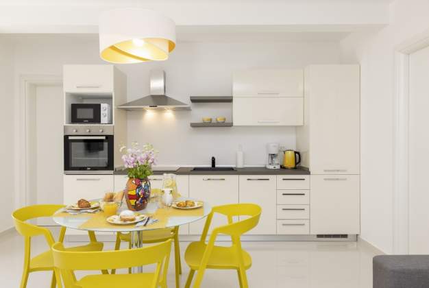 Apartment Yellow modern accommodation for 4 people near Kadin, Mali Lošinj