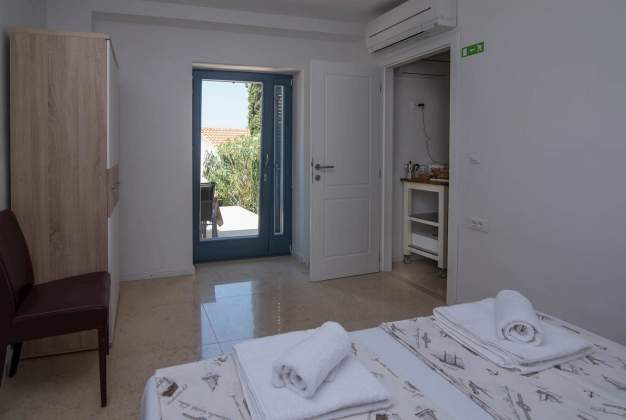 Apartment Ria  B4 - Veli Lošinj, Croatia