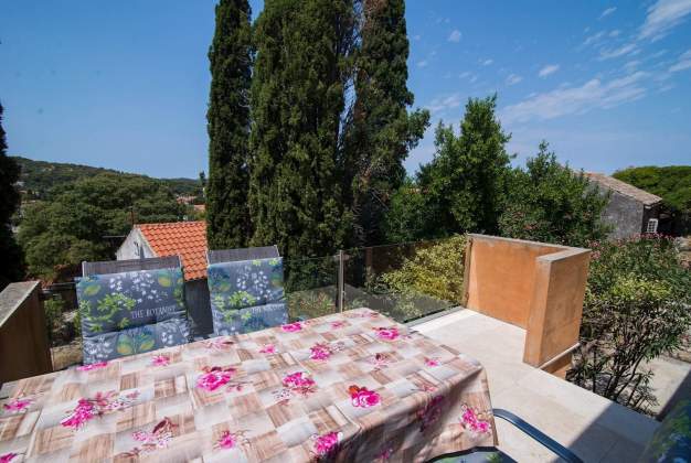 Apartmaji Ria  B4-B - Veli Lošinj, Hrvaška