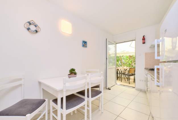 Apartment Antares 2, a warm and attractive place in an excellent location - Mali Lošinj