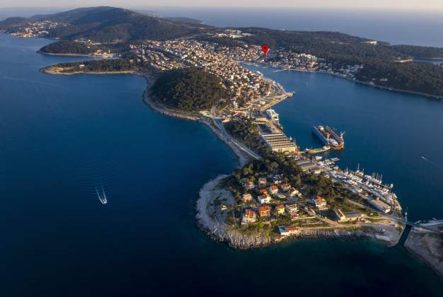 Apartment Antares 2, a warm and attractive place in an excellent location - Mali Lošinj