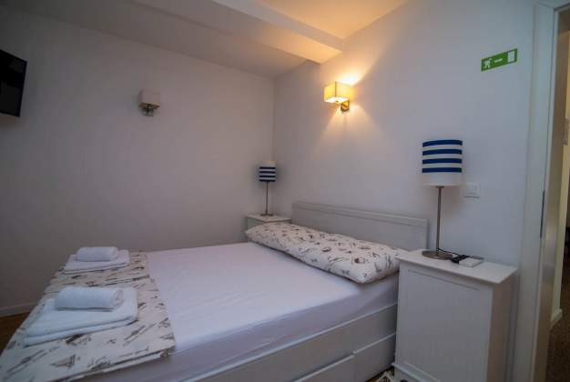 Apartment Ria  A3 - Veli Lošinj, Croatia