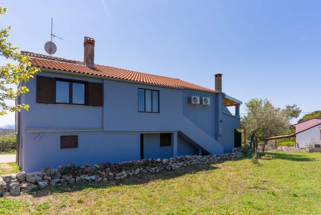 Apartment Stivan Cres – Perfect Family Retreat