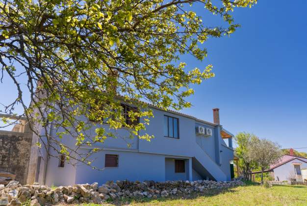 Apartment Stivan Cres – Perfect Family Retreat