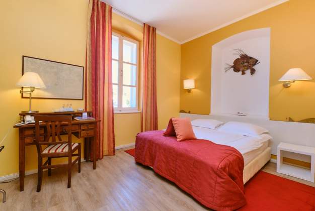 Suites Mare Mare, Double Room - Mali Lošinj, Croatia  