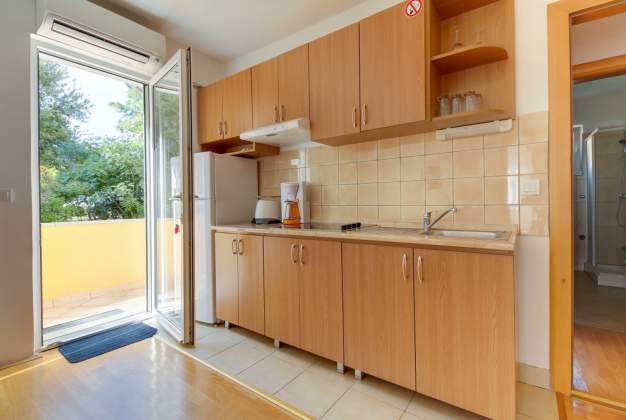 Apartment Bogdan 3 accommodation in the greenery of Artatore, Mali Lošinj
