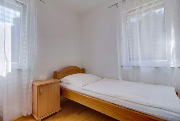 Apartment Bogdan 3 accommodation in the greenery of Artatore, Mali Lošinj
