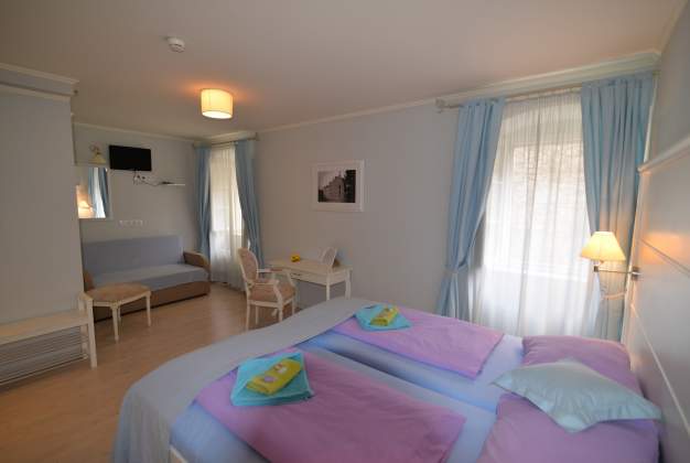 Villa Elisabeth, double room with breakfast - Veli Lošinj, Croatia