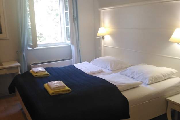 Villa Elisabeth, double room with breakfast - Veli Lošinj, Croatia