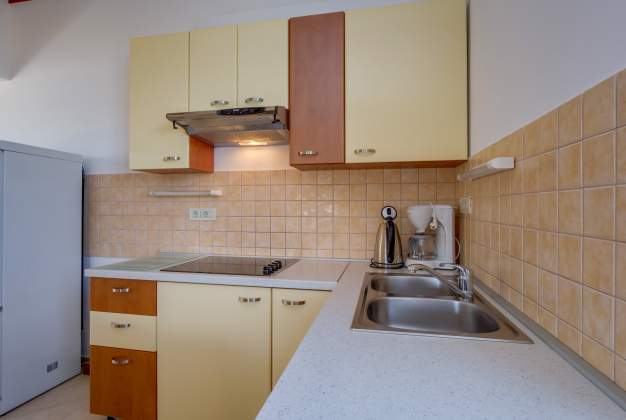 Apartment Natali 1 scenic Location by Čikat bay, Mali Lošinj