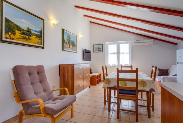 Apartment Natali 2 the ideal place for a holiday in Mali Lošinj