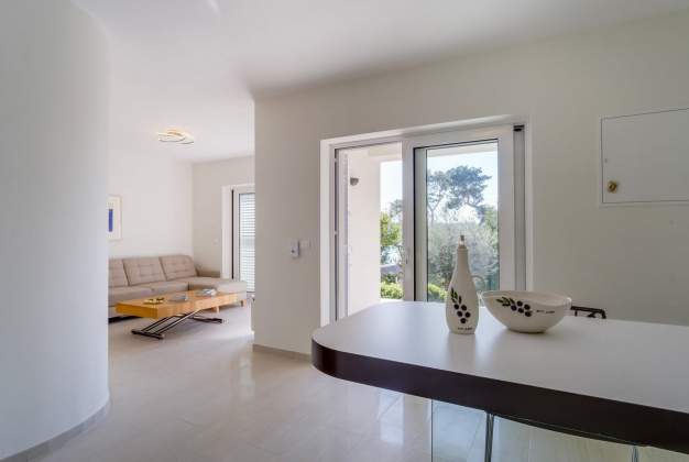 Apartment Mila - Stjepan, a quiet and modern retreat on Poljana - Mali Lošinj, Croatia