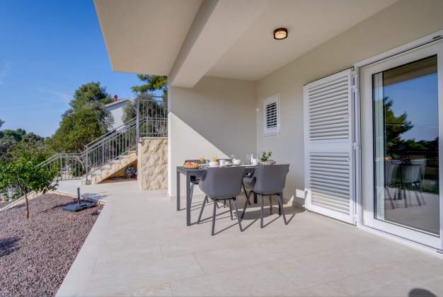 Apartman Mila - Stjepan, mirno i moderno utočište na Poljani  - Mali Lošinj