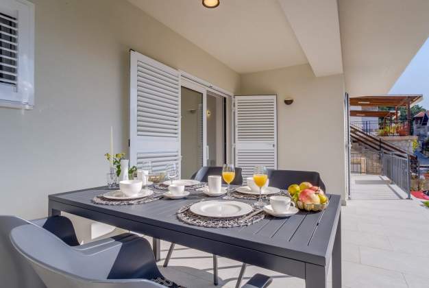 Apartman Mila - Stjepan, mirno i moderno utočište na Poljani  - Mali Lošinj