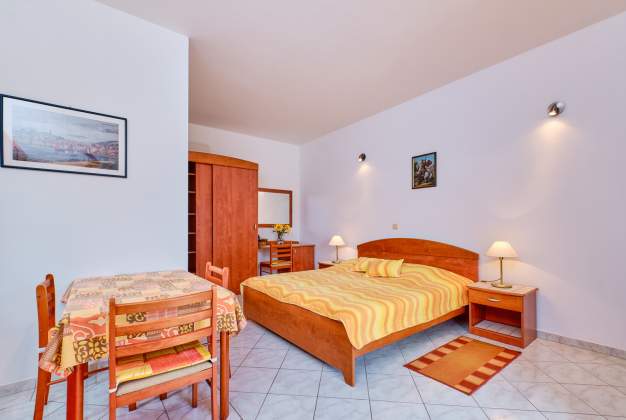 Apartment  Antonela 1 - charming accommodation for 2 people Mali Losinj