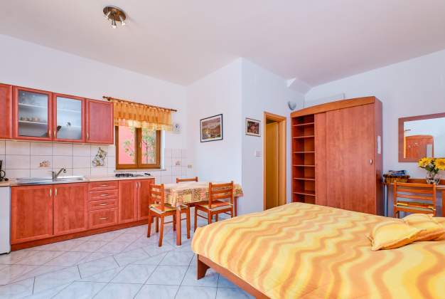 Apartment  Antonela 1 - charming accommodation for 2 people Mali Losinj