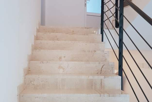 Apartment Apsyrtides beautiful renovated close to Sveti Martin beach for 2 people, Mali Lošinj.