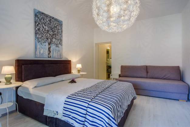 Apartma  Milly 2 -Veli Lošinj, Hrvaška