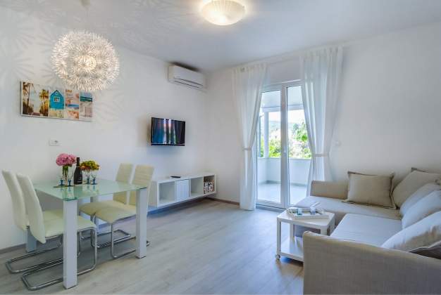 Apartma  Milly 2 -Veli Lošinj, Hrvaška