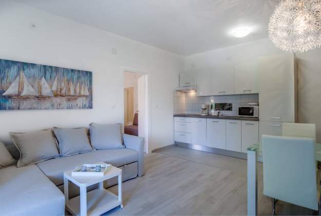 Apartma  Milly 2 -Veli Lošinj, Hrvaška