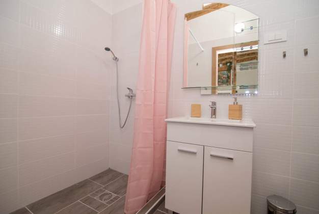 Apartman Ally 3 - Veli Lošinj, Hrvatska